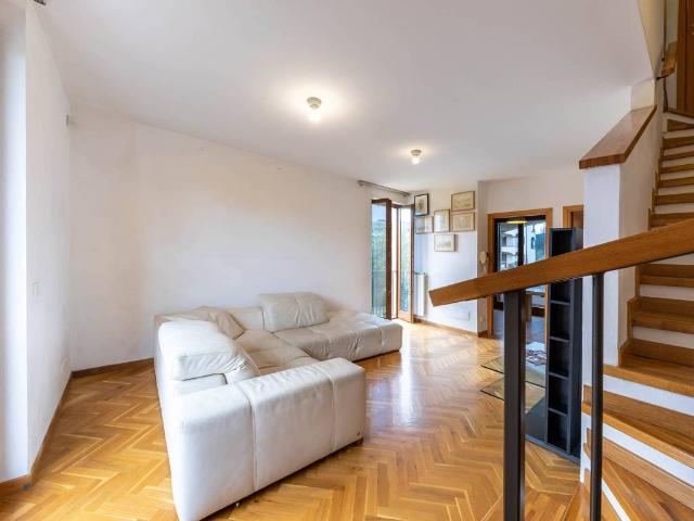 Casa indipendente in vendita a Arezzo AR