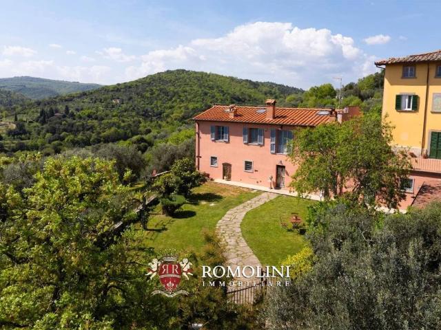 Casa indipendente in vendita a Arezzo AR