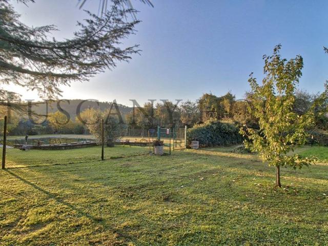 Casa indipendente in vendita a Arezzo AR