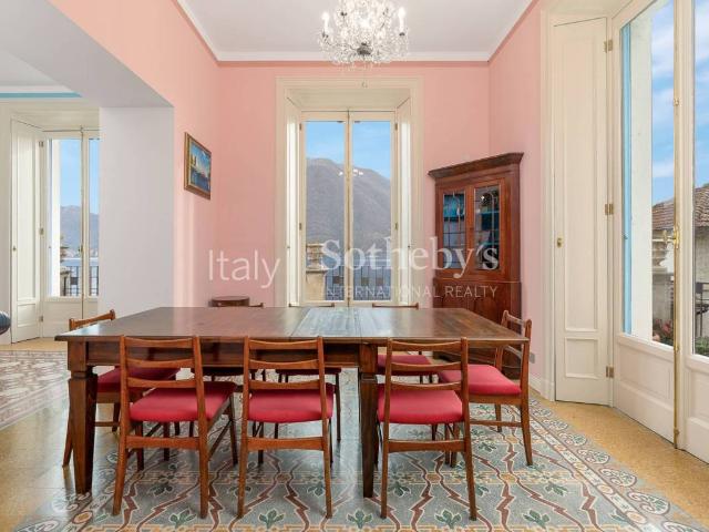 Casa indipendente in vendita a Argegno CO