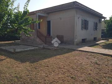 Casa indipendente in vendita a Ariccia RM