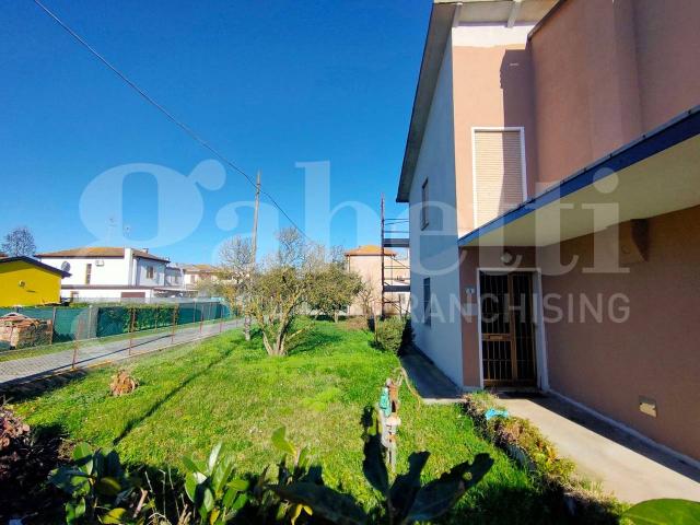 Casa indipendente in vendita a Ariano Nel Polesine