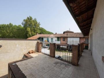 Casa indipendente in vendita a Arignano TO