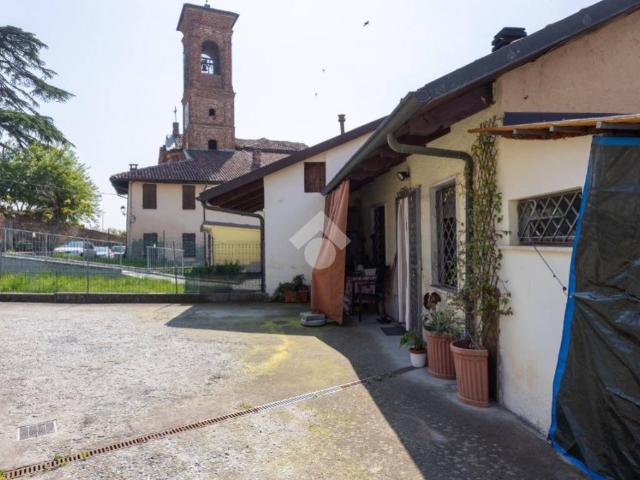 Casa indipendente in vendita a Arignano TO