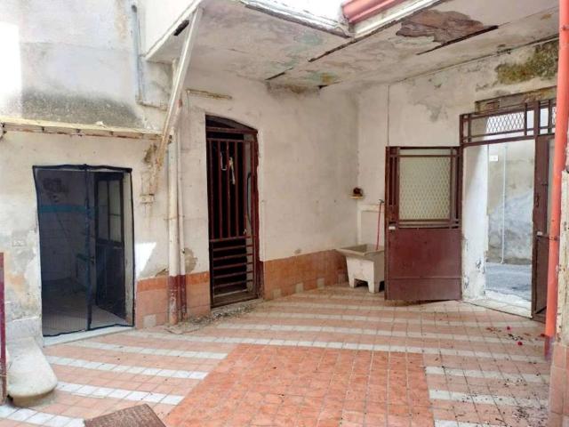 Casa indipendente in vendita a Arienzo CE