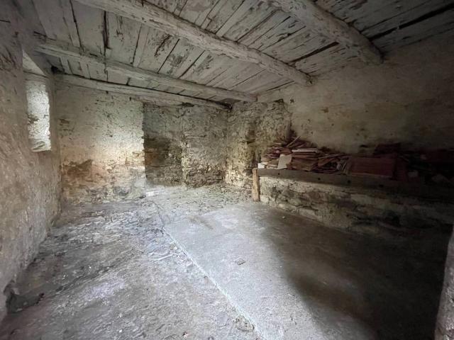 Casa indipendente in vendita a Arizzano VB