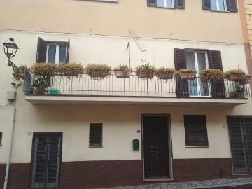 Casa indipendente in vendita a Arlena di Castro VT