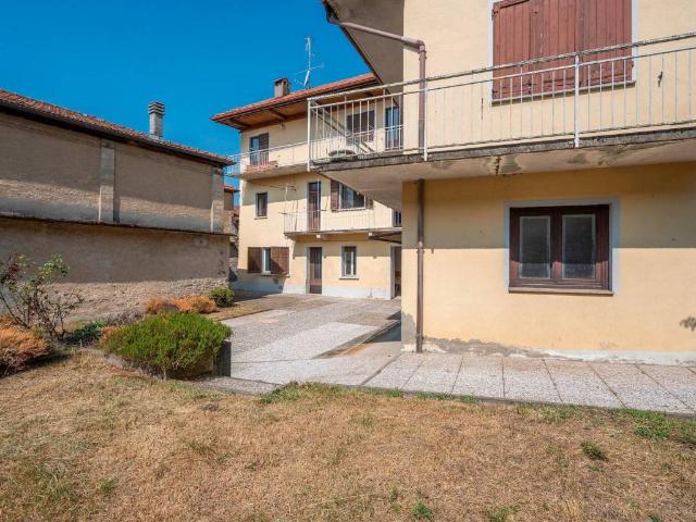 Casa indipendente in vendita a Armeno NO