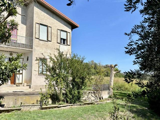 Casa indipendente in vendita a Arquà Petrarca PD