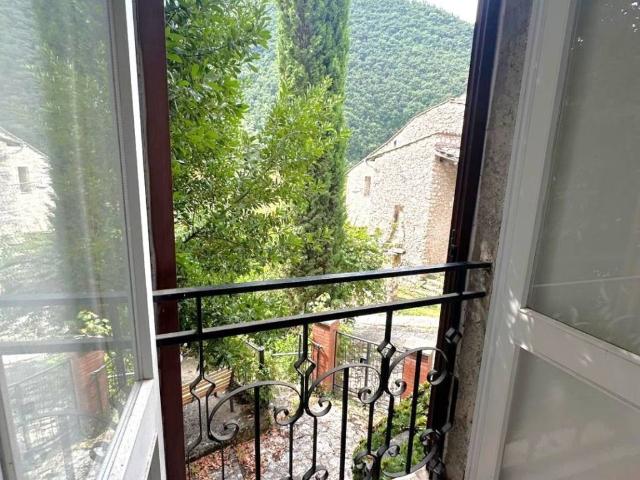 Casa indipendente in vendita a Arrone TR
