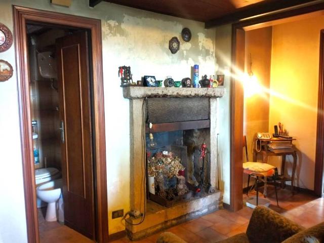 Casa indipendente in vendita a Arrone TR