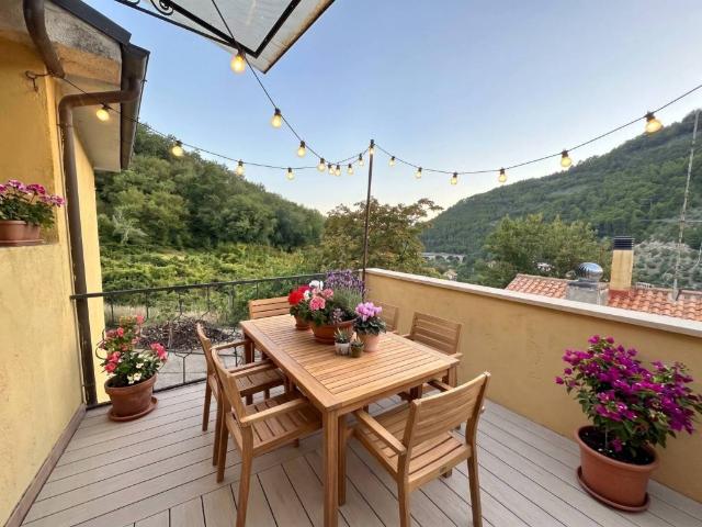 Casa indipendente in vendita a Arrone TR