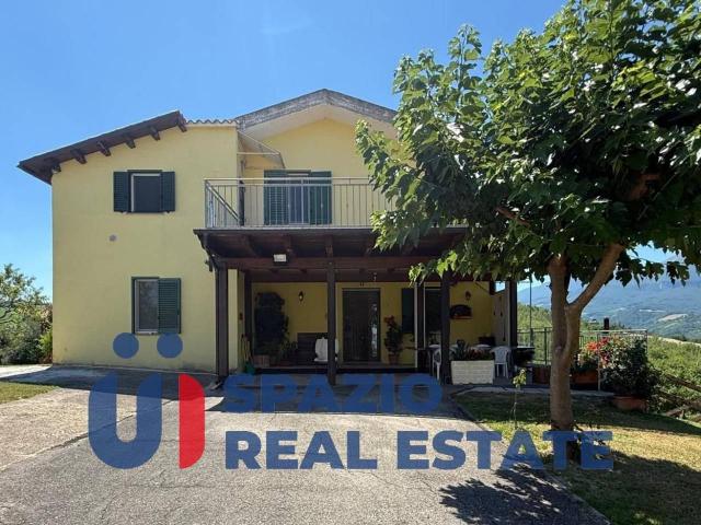 Casa indipendente in vendita a Arsita