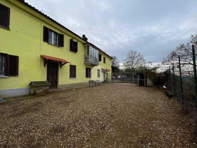 Casa indipendente in vendita a Asti