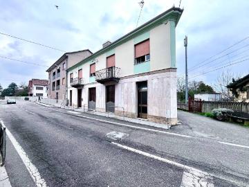 Casa indipendente in vendita a Asti AT