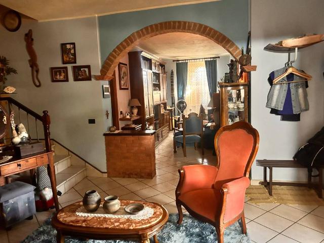 Casa indipendente in vendita a Asti AT