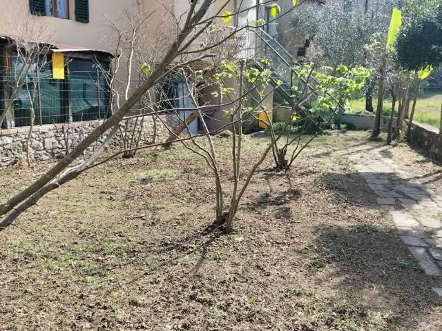 Casa indipendente in vendita a Asciano SI