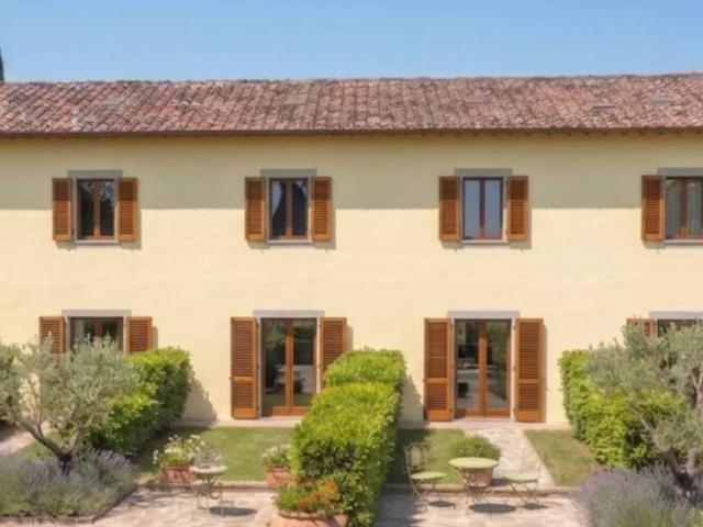 Casa indipendente in vendita a Siena SI