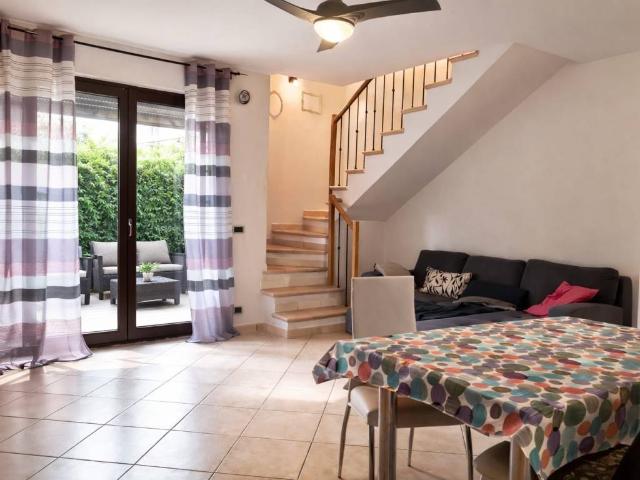 Casa indipendente in vendita a Asciano SI