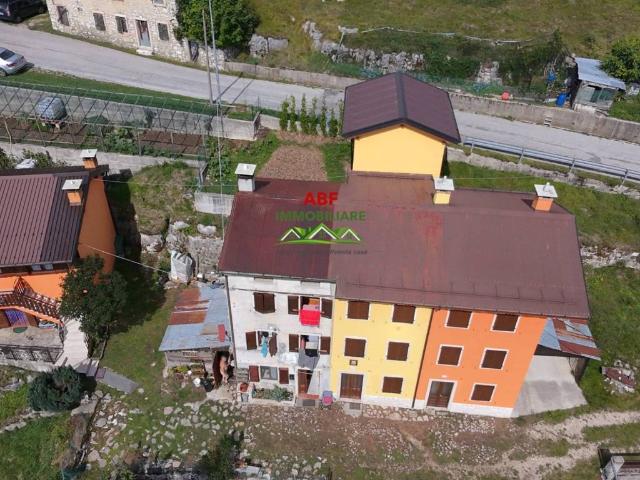 Casa indipendente in vendita a Asiago VI