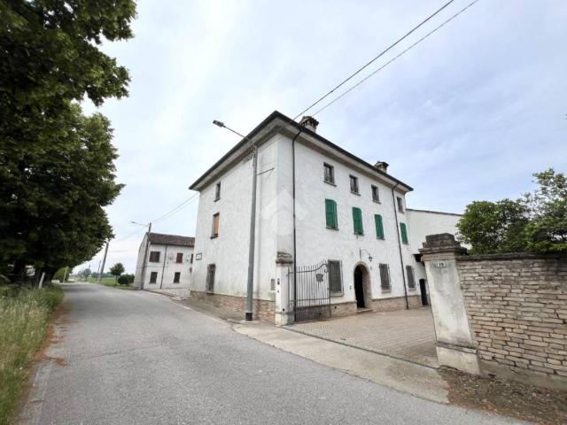 Casa indipendente in vendita a Asola MN