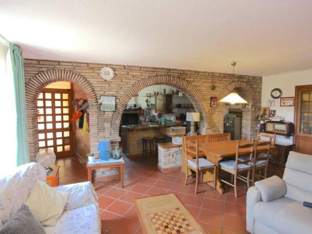 Casa indipendente in vendita a Assisi PG