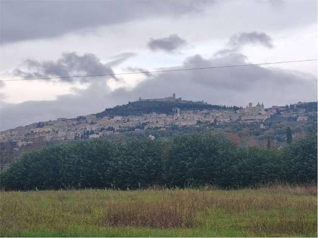 Casa indipendente in vendita a Assisi PG