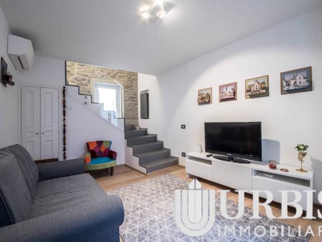 Casa indipendente in vendita a Assisi PG