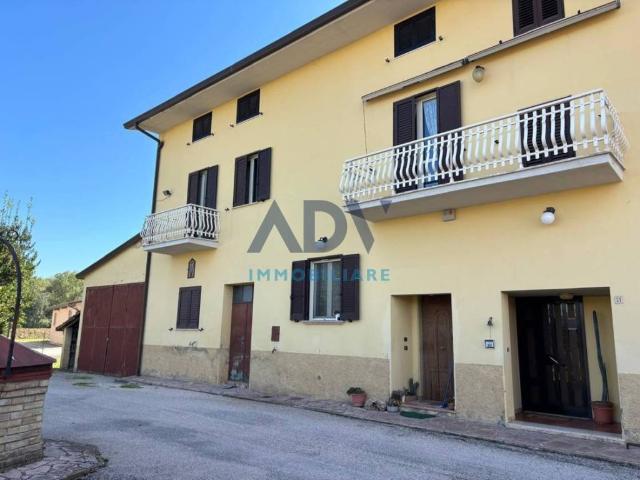 Casa indipendente in vendita a Assisi PG