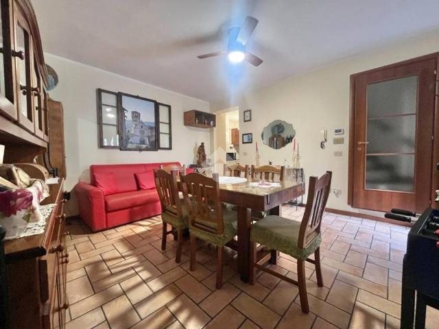 Casa indipendente in vendita a Assisi PG