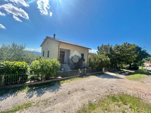 Casa indipendente in vendita a Assisi PG