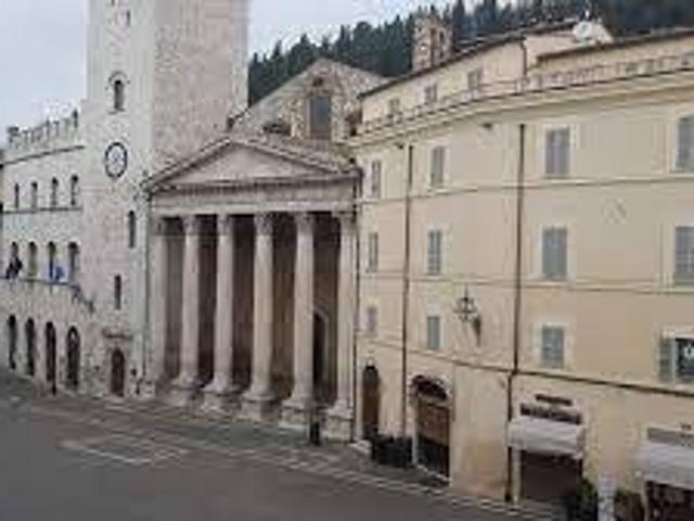 Casa indipendente in vendita a Assisi PG