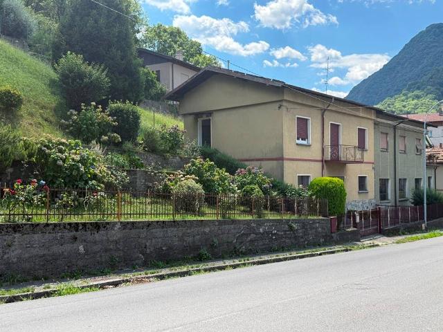 Casa indipendente in vendita a Asso CO