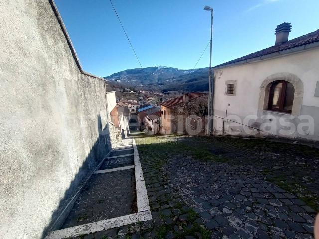 Casa indipendente in vendita a Ateleta