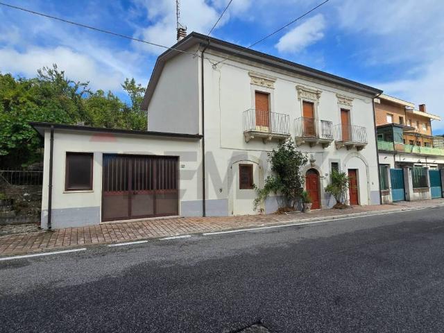 Casa indipendente in vendita a Ateleta AQ