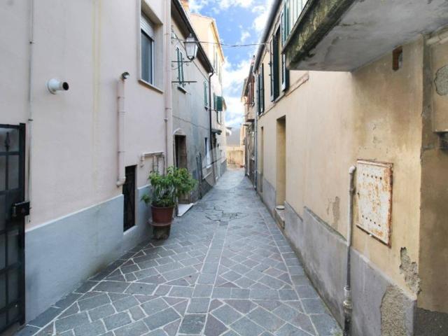 Casa indipendente in vendita a Atri TE