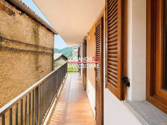 Casa indipendente in vendita a Aurano