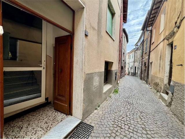 Casa indipendente in vendita a Aurigo IM