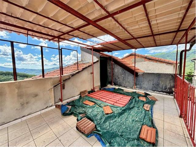 Casa indipendente in vendita a Aurigo IM