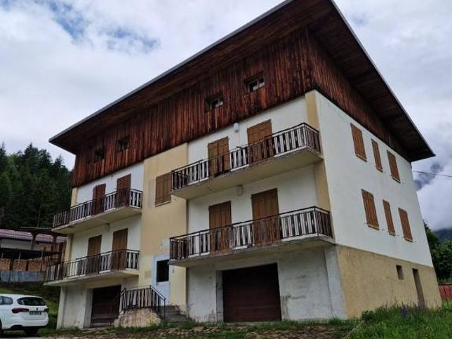 Casa indipendente in vendita a Auronzo di Cadore BL