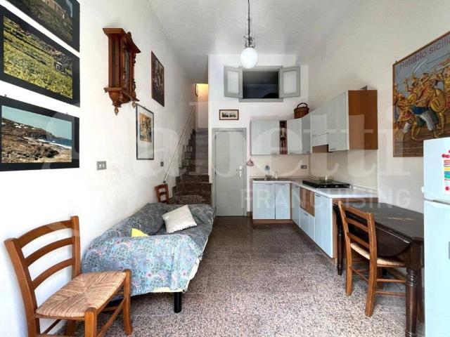 Casa indipendente in vendita a Avola SR