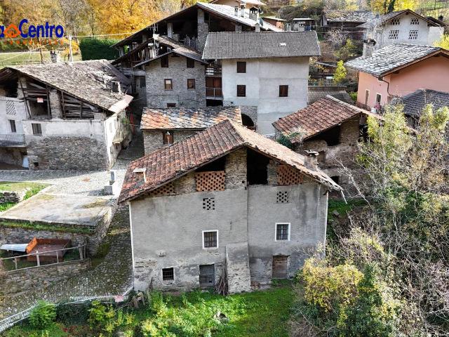 Casa indipendente in vendita a Aymavilles