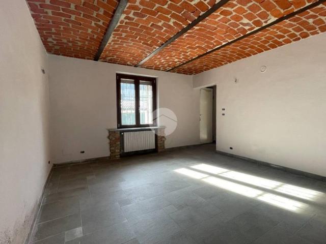 Casa indipendente in vendita a Azzano d'Asti AT