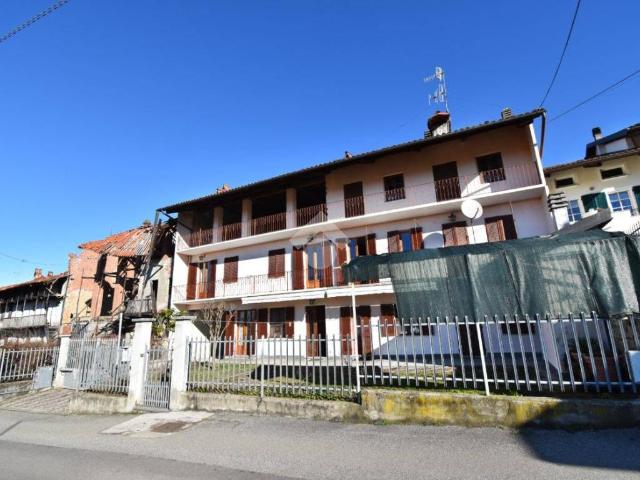 Casa indipendente in vendita a Azeglio TO