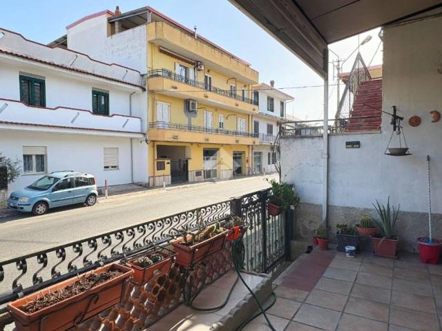 Casa indipendente in vendita a Botricello CZ