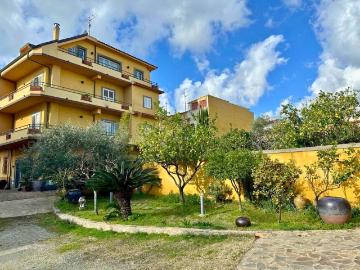 Casa indipendente in vendita a Bovalino RC
