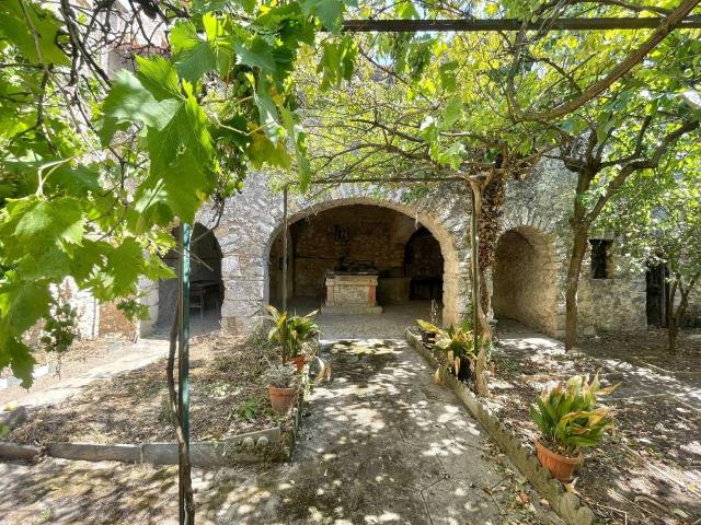 Casa indipendente in vendita a Boville Ernica FR