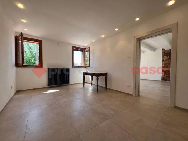 Casa indipendente in vendita a Bovolone VR