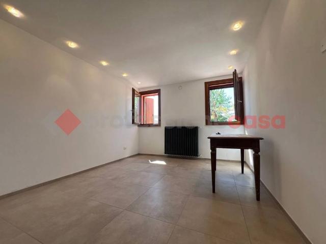Casa indipendente in vendita a Bovolone VR