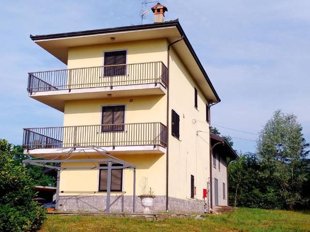 Casa indipendente in vendita a Boca NO
